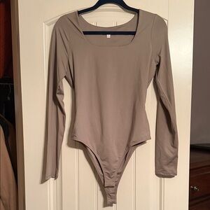Gianni Bini Beige Long Sleeve Bodysuit